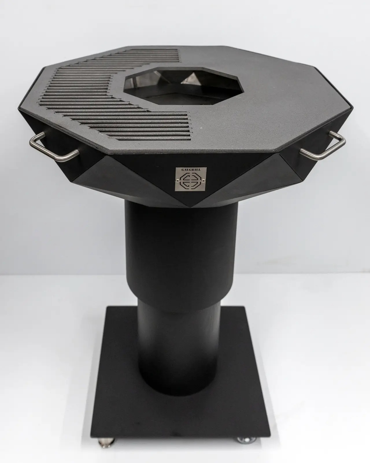 Brasero GalGrill avec plaque mixte, vue de face